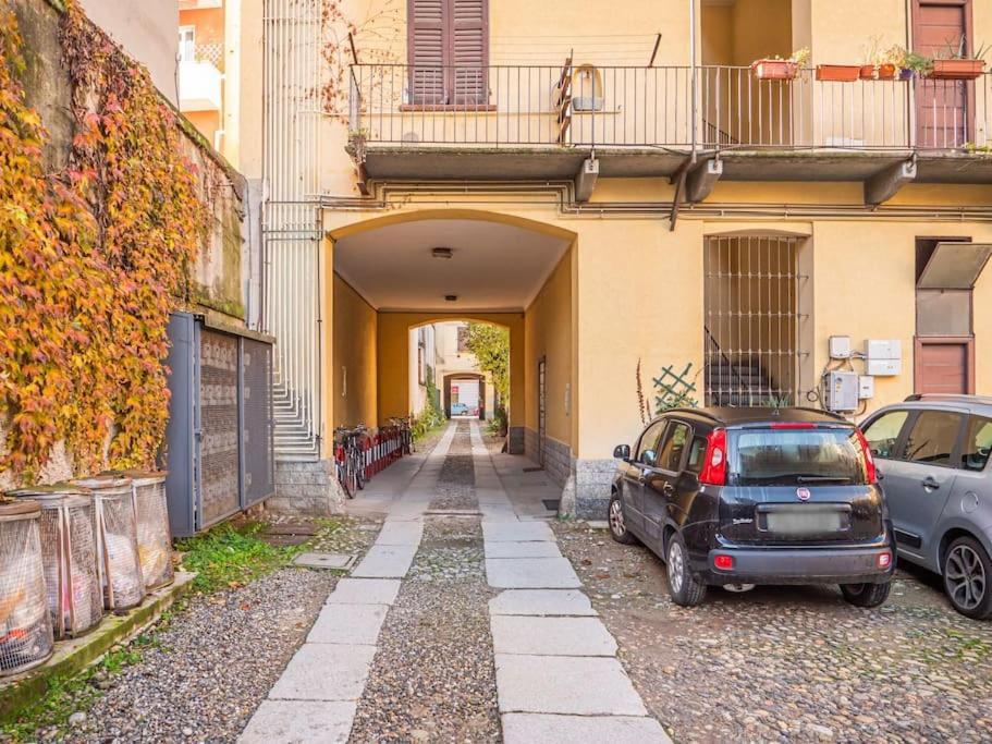 Spazioso Loft Imbonati6 Appartement